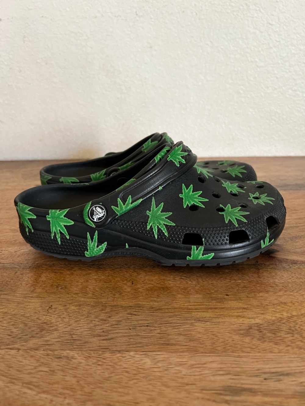 Crocs Classic Clog Hemp Print Black Green Hemp